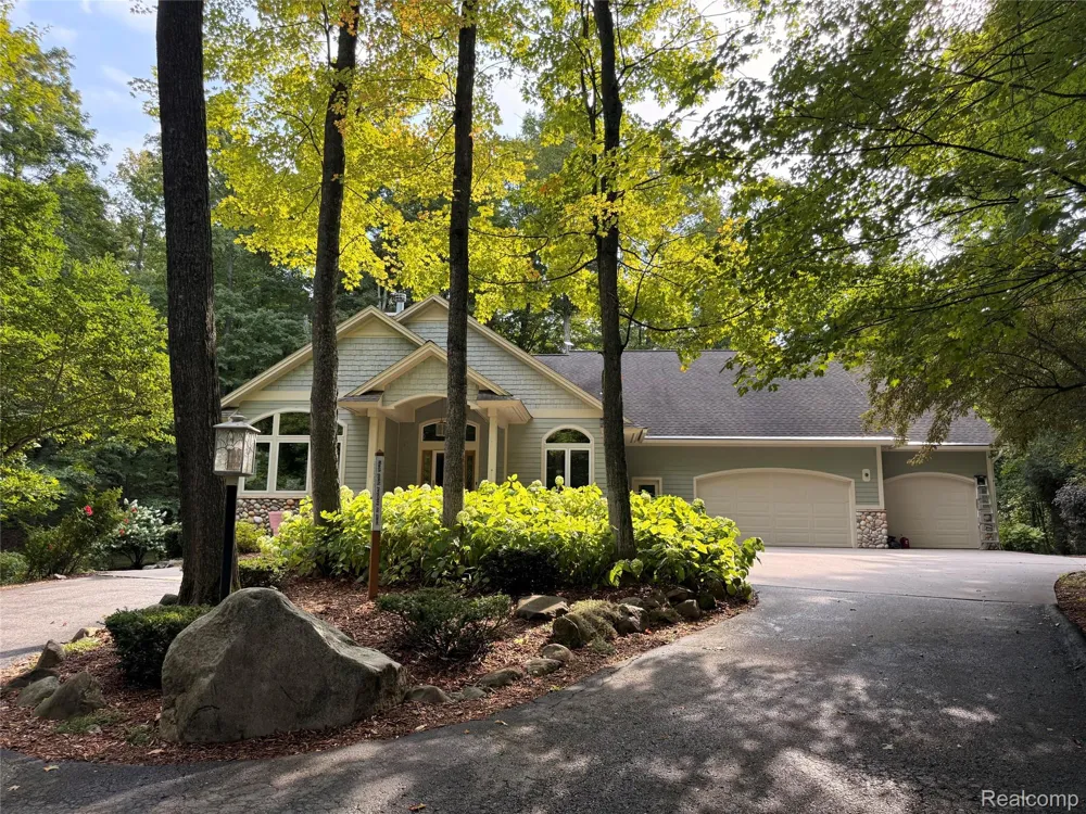 6788 E Hoxie Road Solon Township, MI 49621