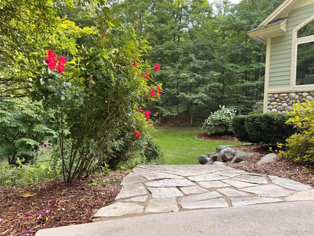 6788 E Hoxie Road Solon Township, MI 49621