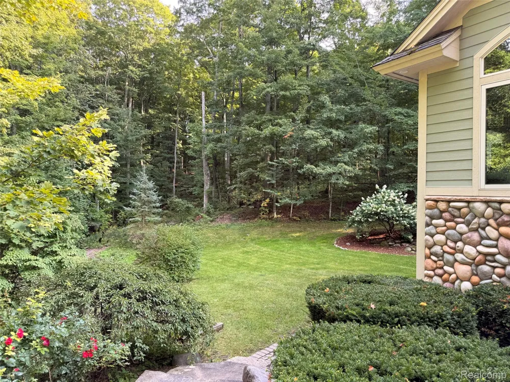 6788 E Hoxie Road Solon Township, MI 49621