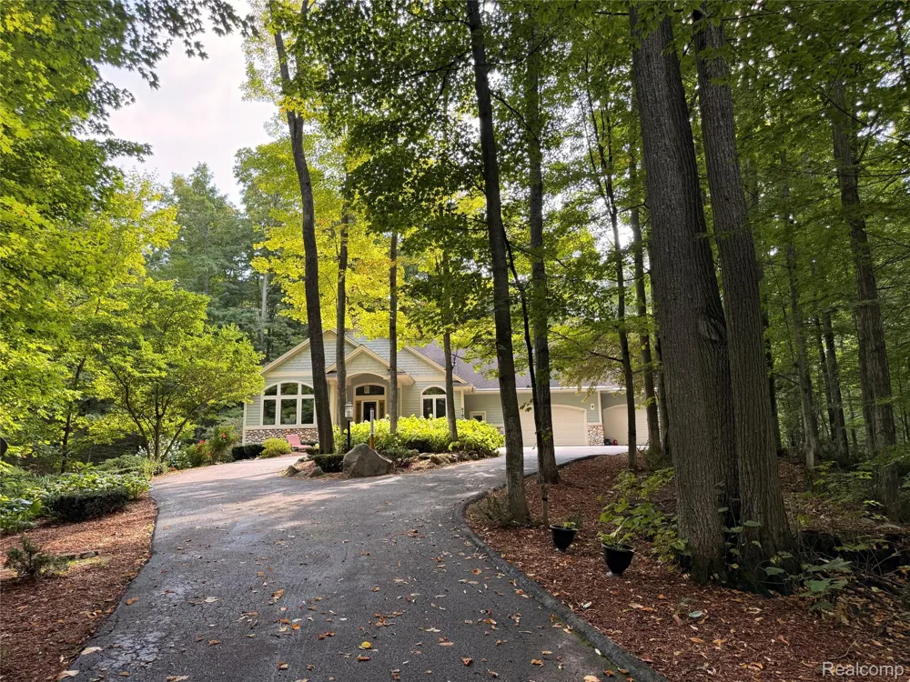 6788 E Hoxie Road Solon Township, MI 49621