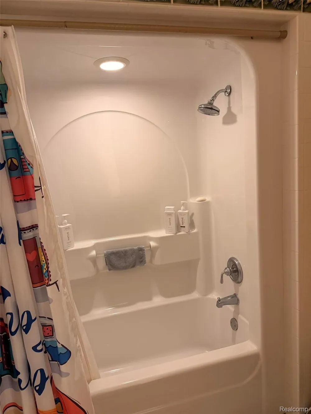 6788 E Hoxie Road Solon Township, MI 49621