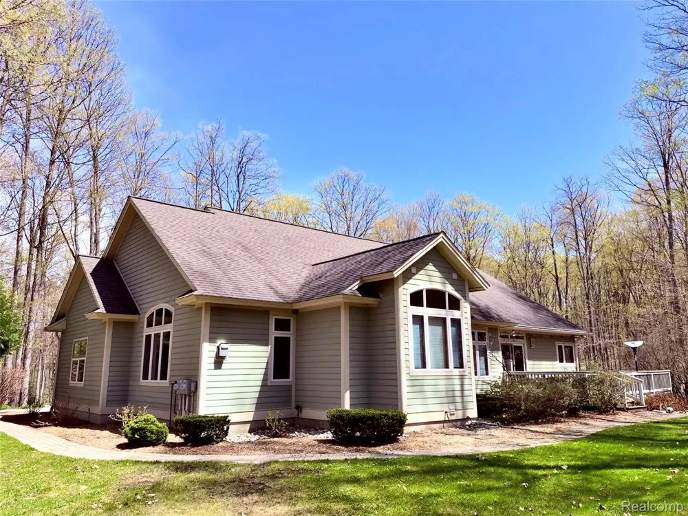 6788 E Hoxie Road Solon Township, MI 49621