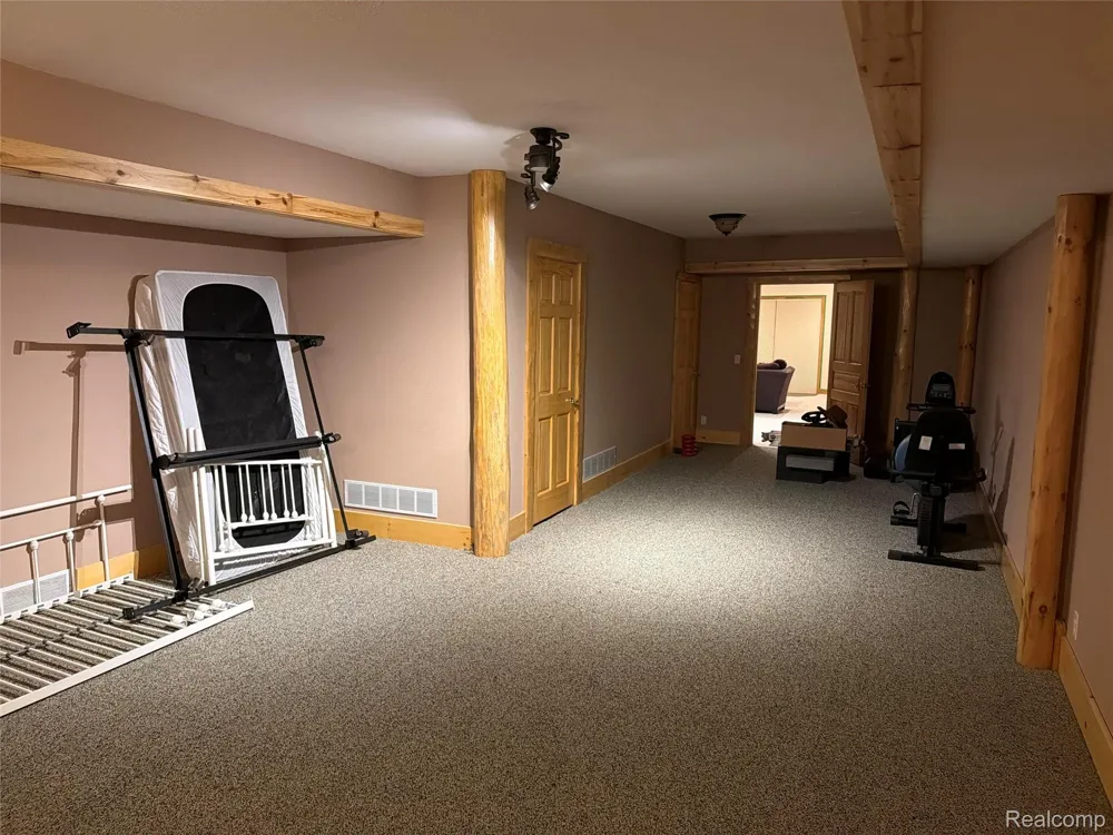 6788 E Hoxie Road Solon Township, MI 49621