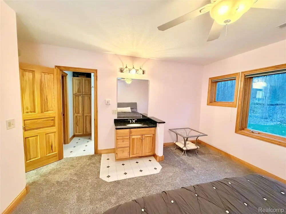 6788 E Hoxie Road Solon Township, MI 49621
