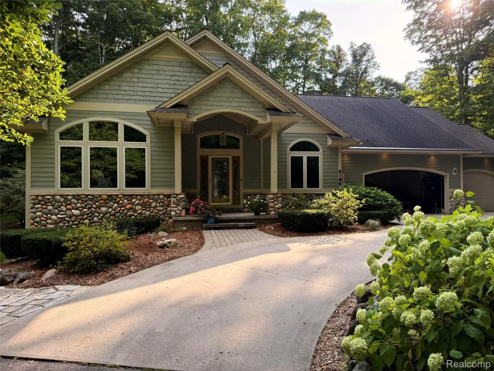 6788 E Hoxie Road Solon Township, MI 49621