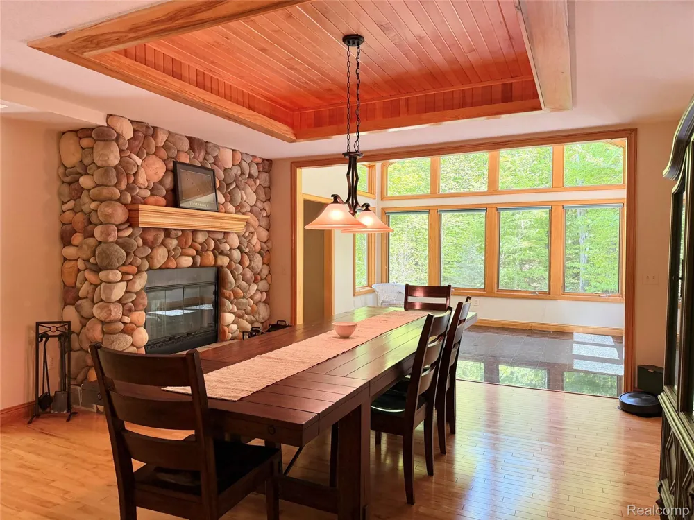 6788 E Hoxie Road Solon Township, MI 49621