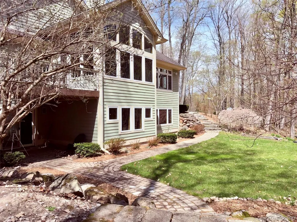 6788 E Hoxie Road Solon Township, MI 49621