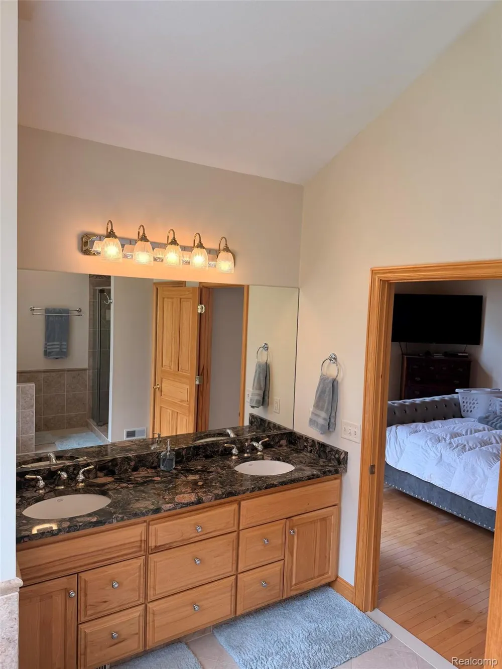 6788 E Hoxie Road Solon Township, MI 49621