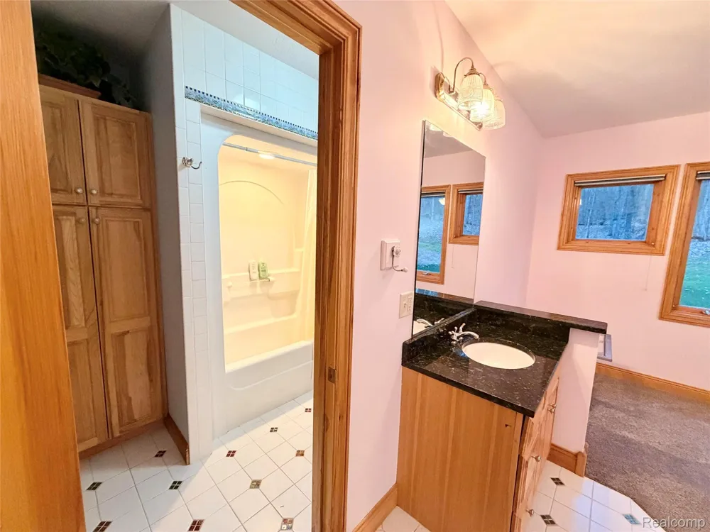6788 E Hoxie Road Solon Township, MI 49621