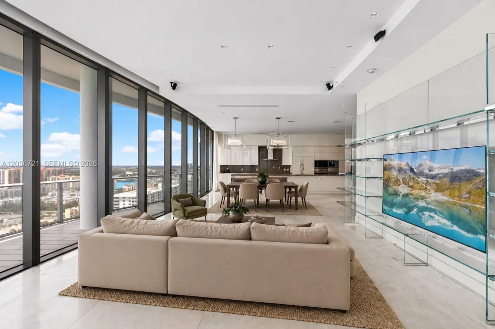 17475 Collins Ave #2302 Sunny Isles Beach, FL 33160