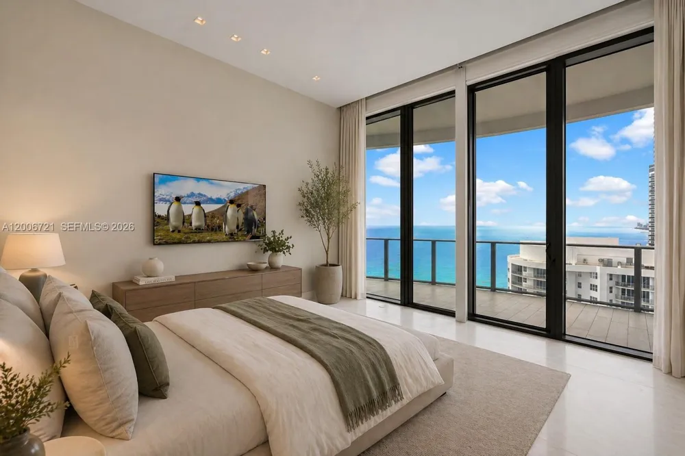17475 Collins Ave #2302 Sunny Isles Beach, FL 33160