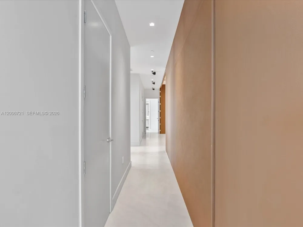 17475 Collins Ave #2302 Sunny Isles Beach, FL 33160