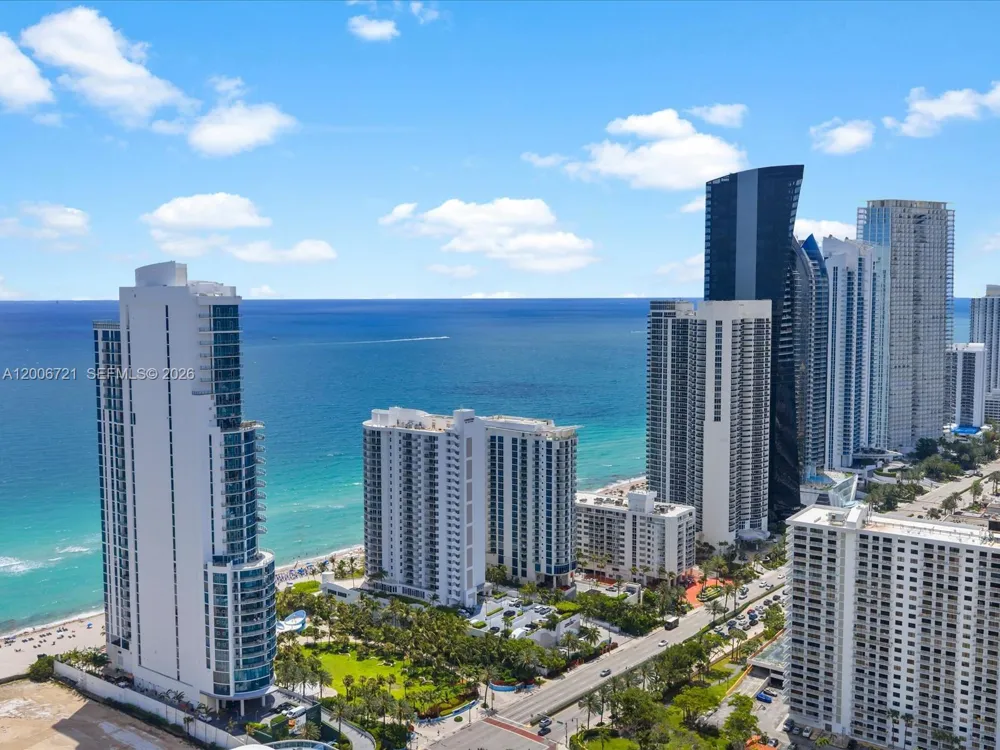 17475 Collins Ave #2302 Sunny Isles Beach, FL 33160