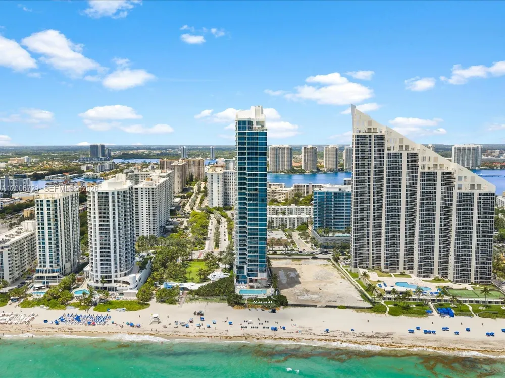 17475 Collins Ave #2302 Sunny Isles Beach, FL 33160