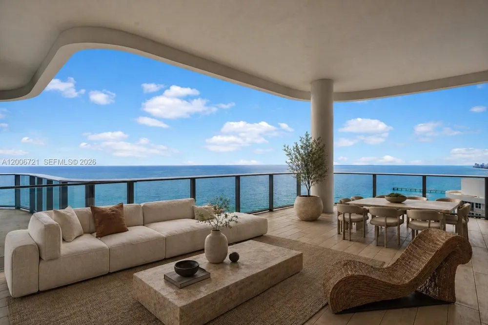 17475 Collins Ave #2302 Sunny Isles Beach, FL 33160