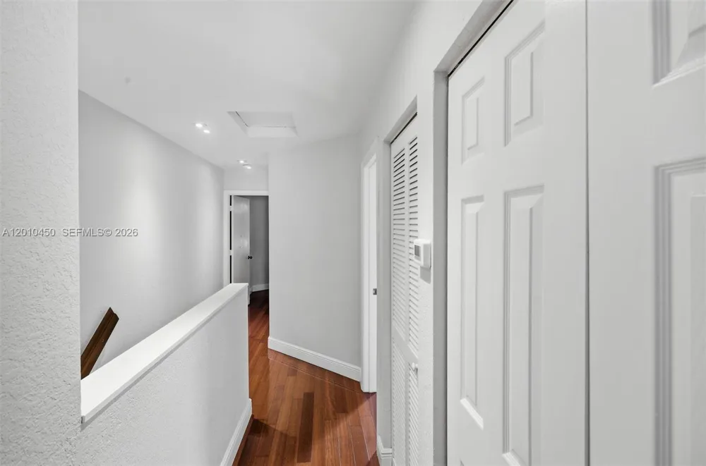 2132 Bahia Ln Weston, FL 33327