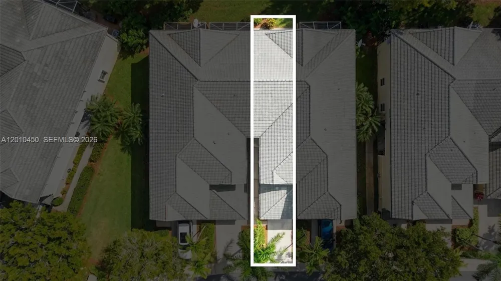 2132 Bahia Ln Weston, FL 33327