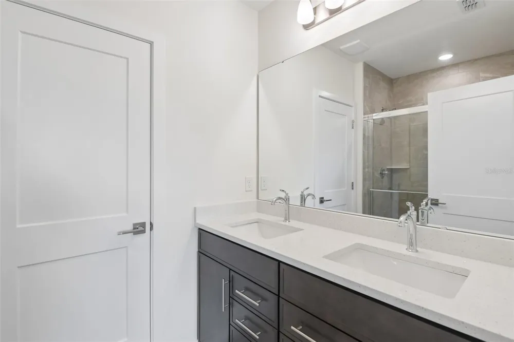 3346 CUP DRIVE Lakeland, FL 33803