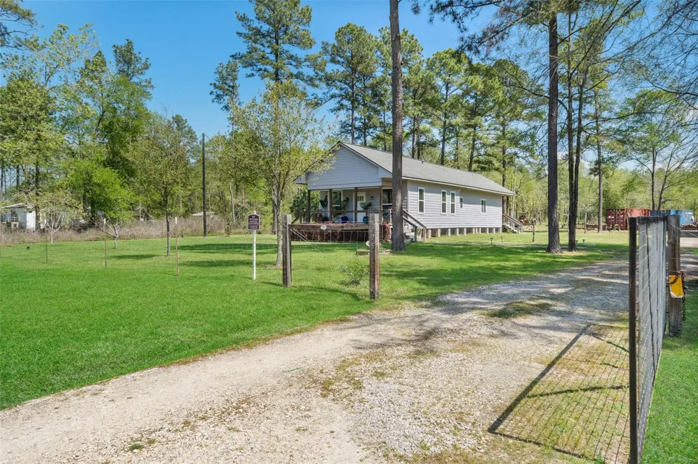 275 Pashun Lane New Waverly, TX 77358