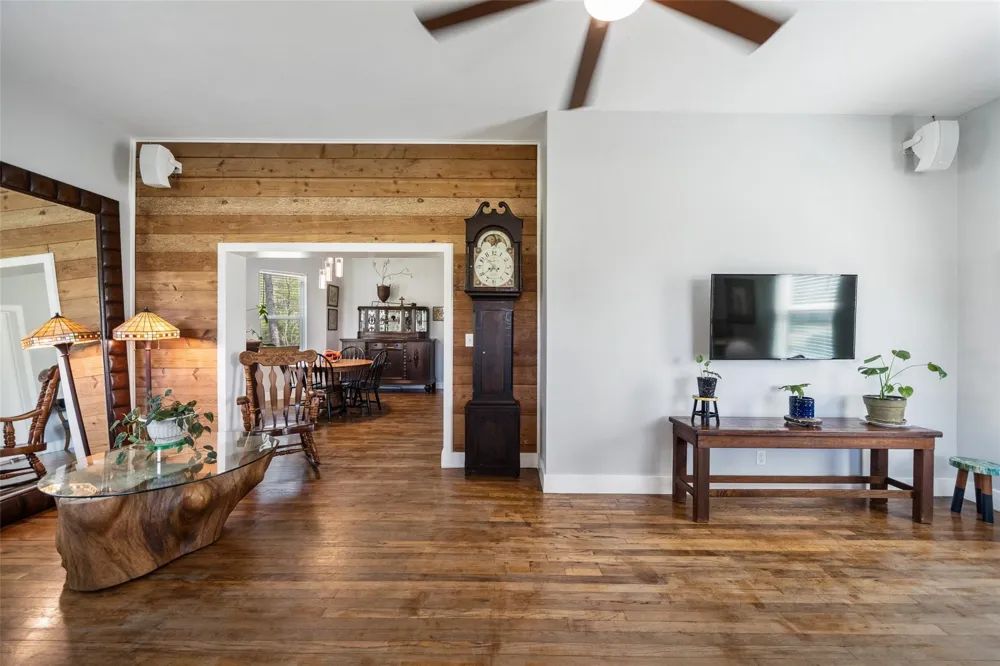 275 Pashun Lane New Waverly, TX 77358