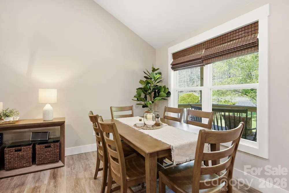 8186 NC 183 Highway Linville Falls, NC 28657