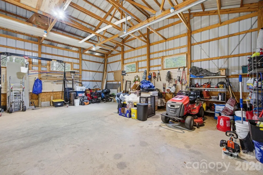 8186 NC 183 Highway Linville Falls, NC 28657