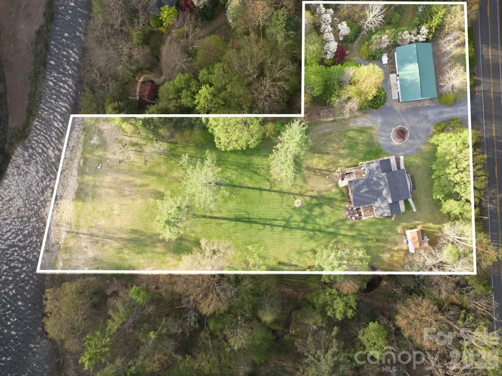 8186 NC 183 Highway Linville Falls, NC 28657