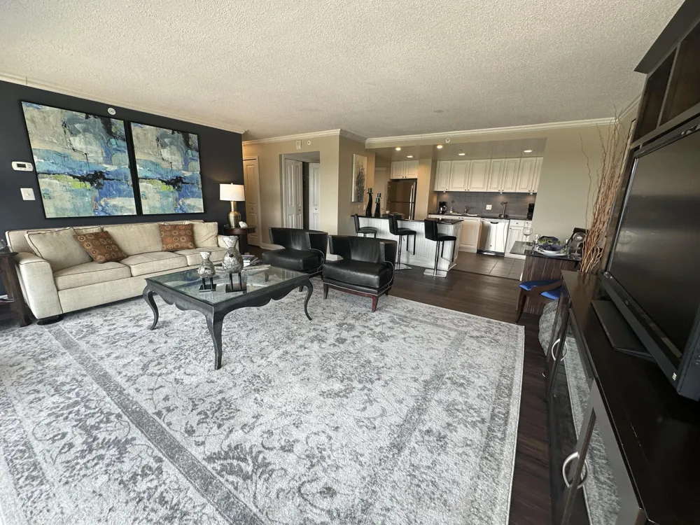 555 S Old Woodward Avenue #708 Birmingham, MI 48009