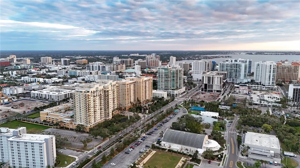 750 TAMIAMI TRAIL #708 Sarasota, FL 34236