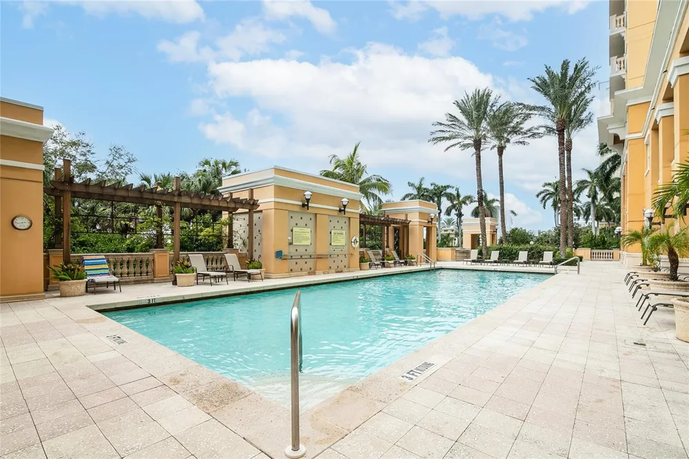 750 TAMIAMI TRAIL #708 Sarasota, FL 34236