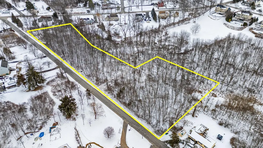 7 Townsend Road Hopewell Junction, NY 12533