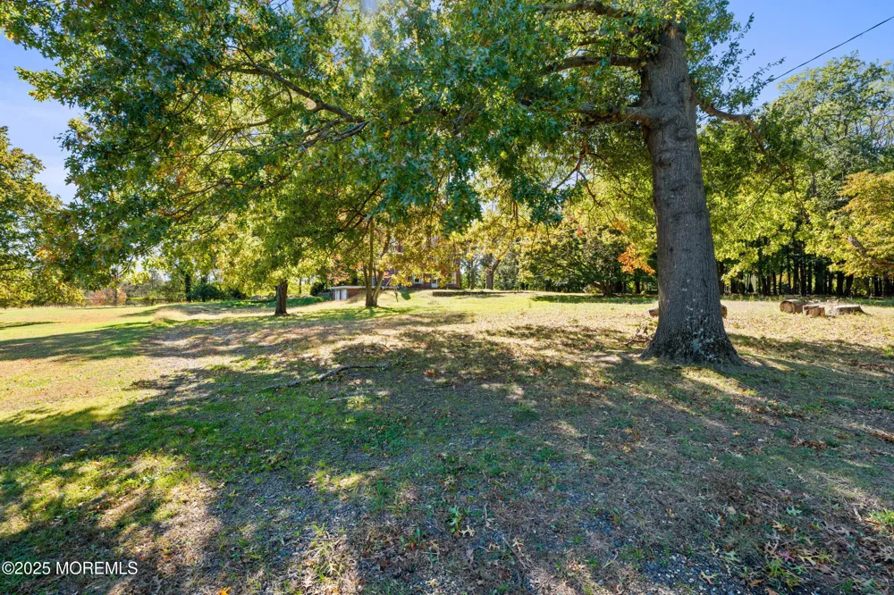 74 Reynolds Drive Eatontown, NJ 07724