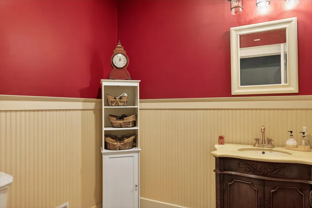 4362 S Vickeryville Road Evergreen Township, MI 48884