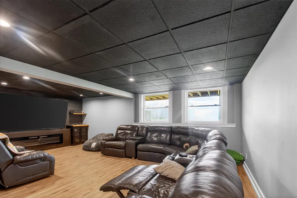 4362 S Vickeryville Road Evergreen Township, MI 48884