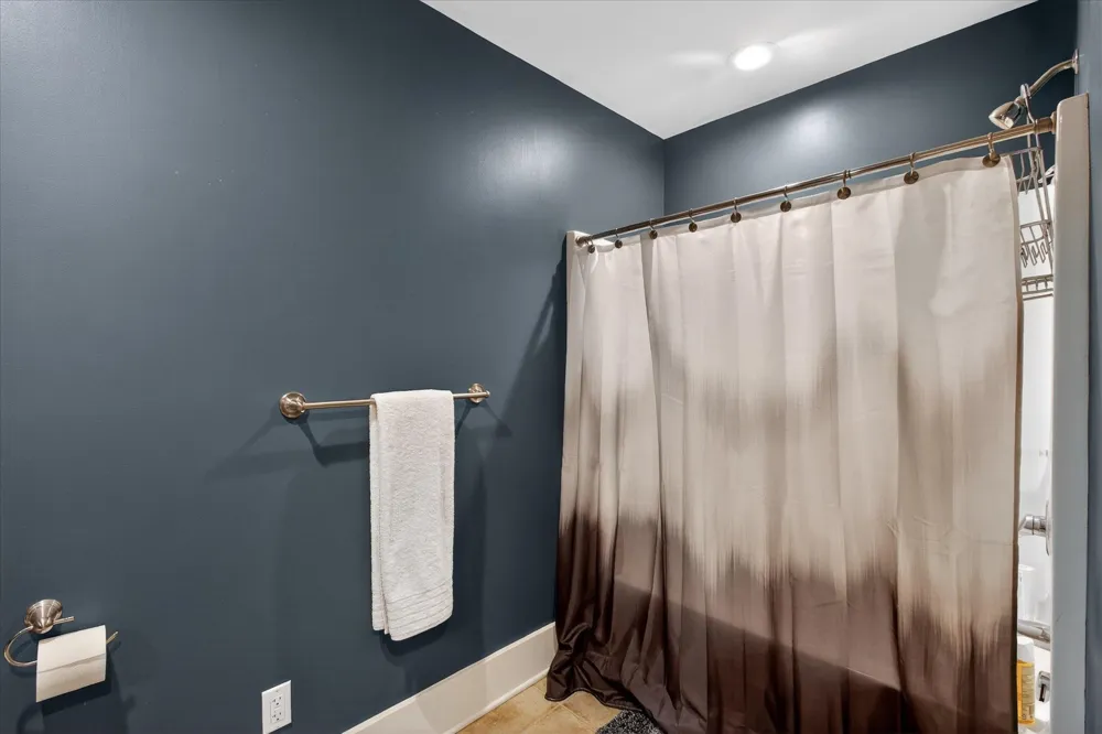 4362 S Vickeryville Road Evergreen Township, MI 48884