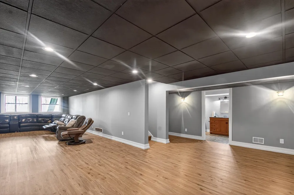 4362 S Vickeryville Road Evergreen Township, MI 48884