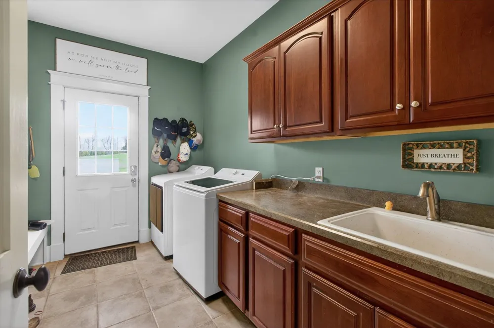 4362 S Vickeryville Road Evergreen Township, MI 48884