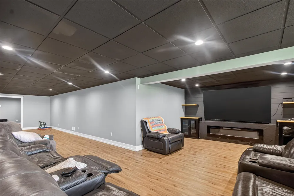 4362 S Vickeryville Road Evergreen Township, MI 48884