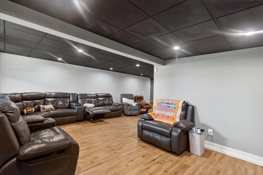 4362 S Vickeryville Road Evergreen Township, MI 48884
