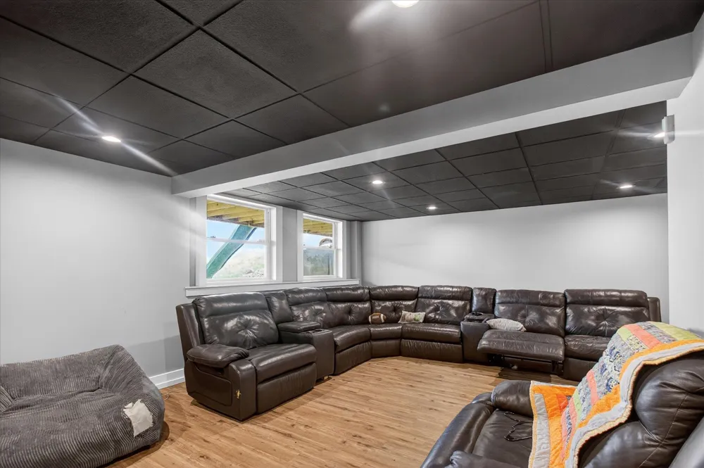 4362 S Vickeryville Road Evergreen Township, MI 48884