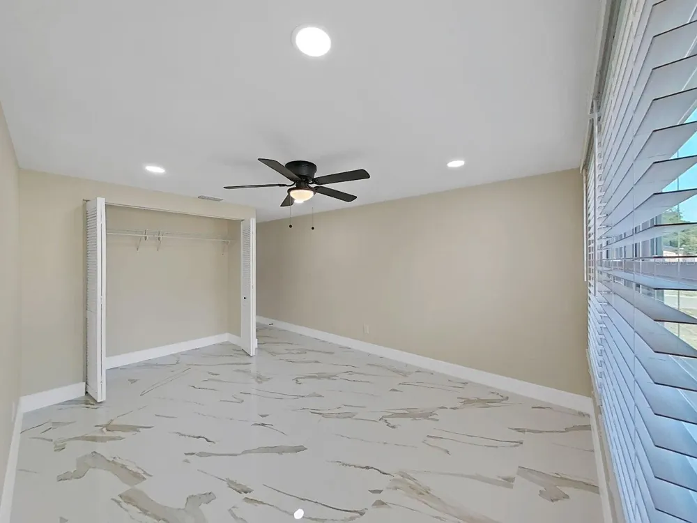 7218 LUNITA COURT Tampa, FL 33625