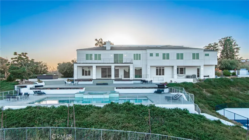 23980 Falcons View Diamond Bar, CA 91765