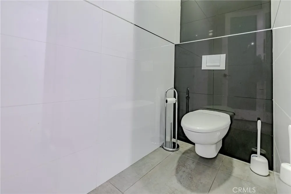 23980 Falcons View Diamond Bar, CA 91765