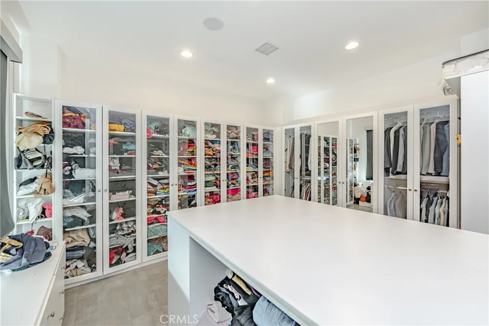 23980 Falcons View Diamond Bar, CA 91765