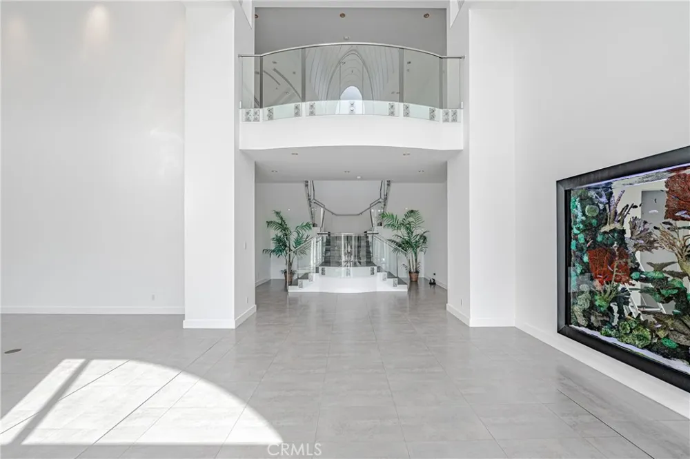 23980 Falcons View Diamond Bar, CA 91765