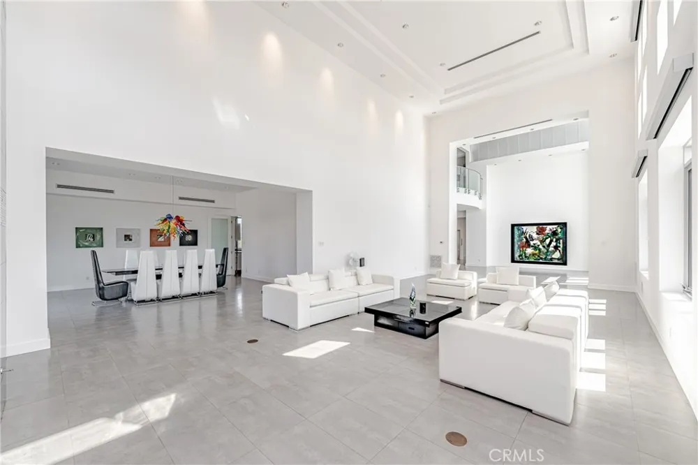 23980 Falcons View Diamond Bar, CA 91765