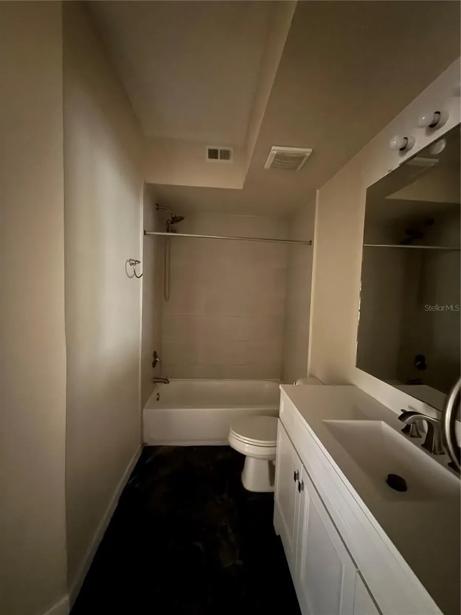 12102 POPPY FIELD LANE #111 Orlando, FL 32837