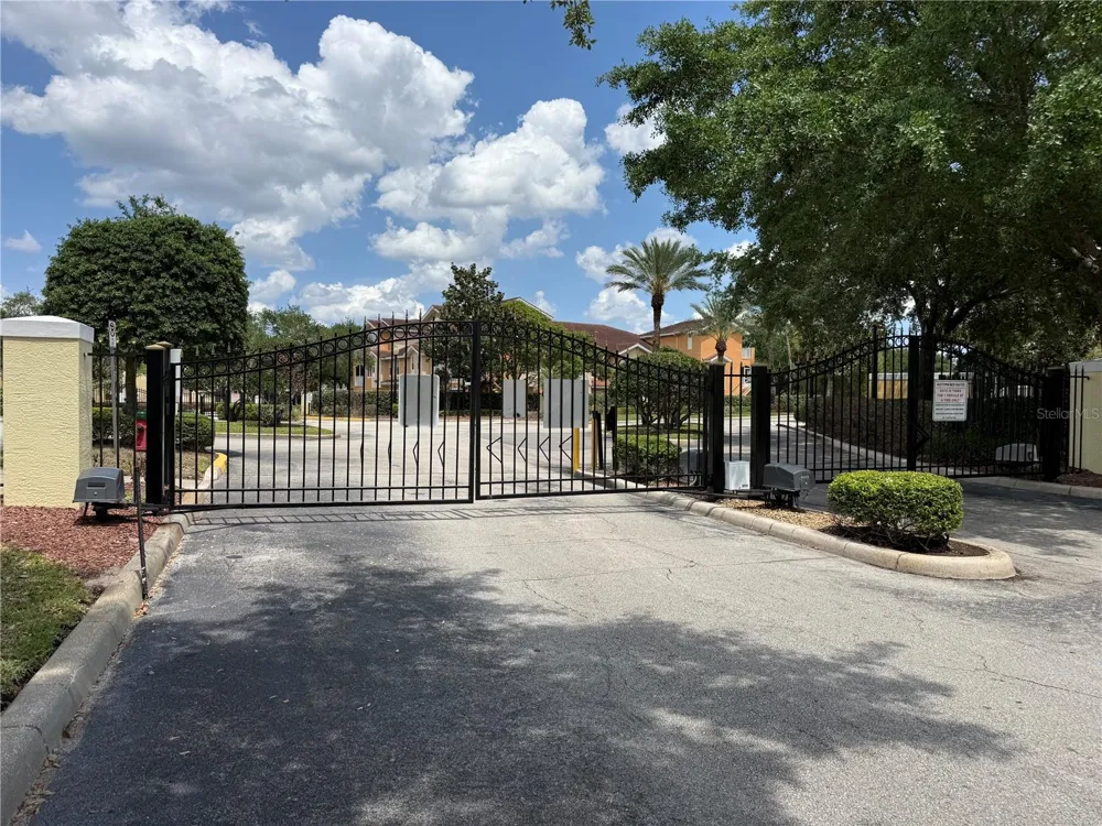 12102 POPPY FIELD LANE #111 Orlando, FL 32837