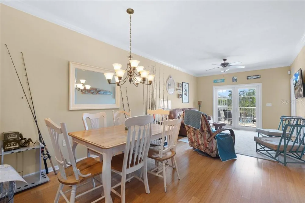 54 SE 910TH AVENUE #115 Suwannee, FL 32692