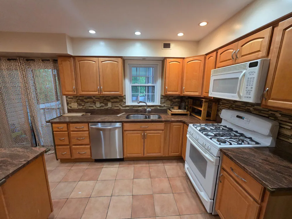 8120 PAISLEY PLACE Potomac, MD 20854